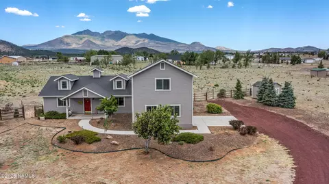9748 N Aldrich Rd, Flagstaff, AZ 86004