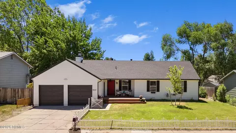 3627 E Fox Lair Dr, Flagstaff, AZ 86004