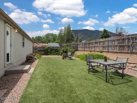 4872 E Gibson Ave, Flagstaff, AZ 86004 photo 2