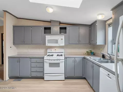 4872 E Gibson Ave, Flagstaff, AZ 86004 photo 7