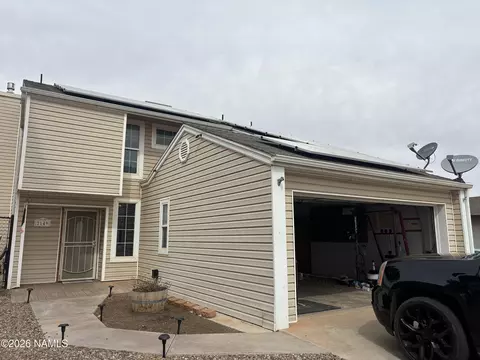 2149 Desert View Dr, Winslow, AZ 86047