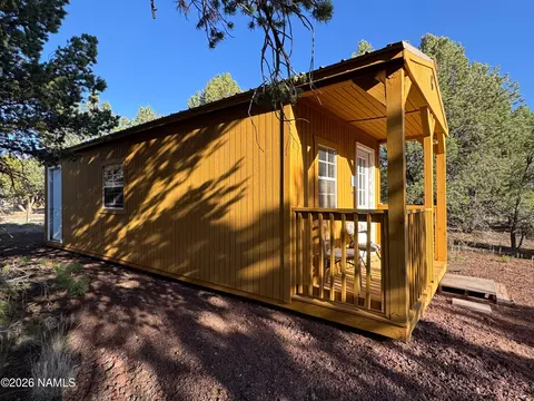 1302 E Bluebell St, Williams, AZ 86046