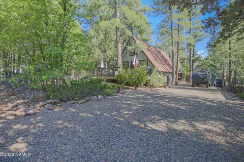 1255 E Thunderbird Trl, Munds Park, AZ 86017