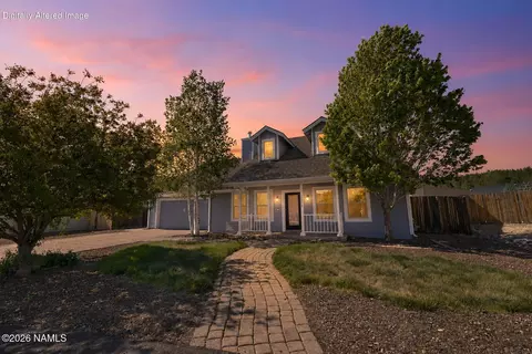 11270 Lacy Ln, Bellemont, AZ 86015