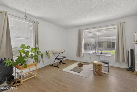 1200 S Riordan Ranch St #43, Flagstaff, AZ 86001