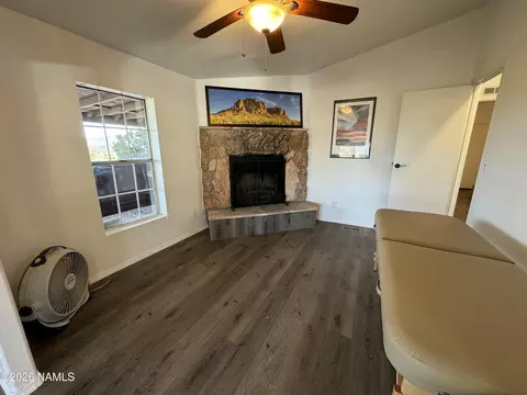 1856 E Whitehall Dr, Williams, AZ 86046 photo 3