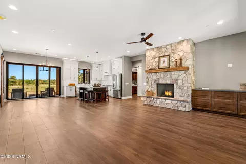 Living - 1015 Stone Hollow Loop, Williams, AZ 86046 photo 2 of 3