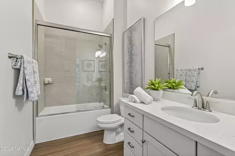 Bath - 310 E Birch Ave #101, Flagstaff, AZ 86001 photo 1 of 1
