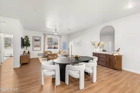 310 W Birch Ave #211, Flagstaff, AZ 86001