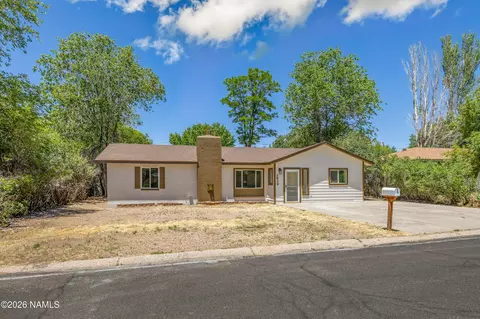 Exterior - 2829 N Schevene Blvd, Flagstaff, AZ 86004 photo 6 of 7