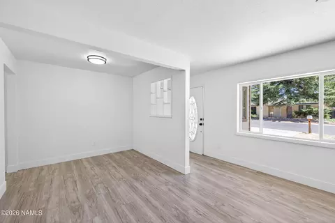 Living - 2829 N Schevene Blvd, Flagstaff, AZ 86004 photo 3 of 3