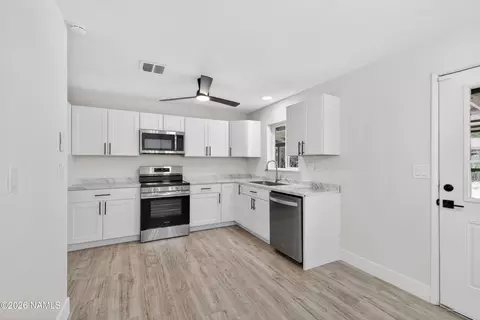 Kitchen - 2829 N Schevene Blvd, Flagstaff, AZ 86004 photo 1 of 1