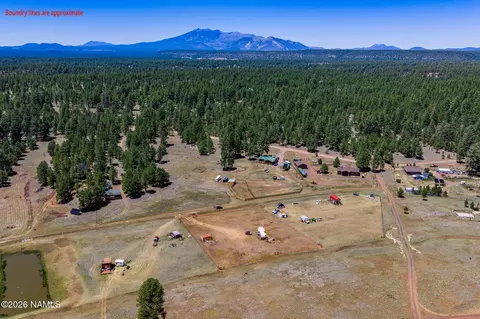 5430 Stonehouse Dr, Flagstaff, AZ 86005