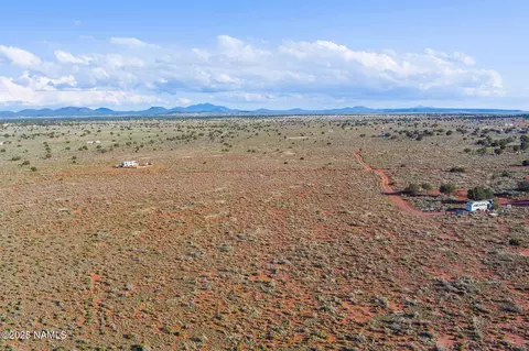 2877 Paradise Dr, Williams, AZ 86046 photo 4