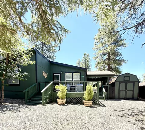 115 Hunter Pl, Munds Park, AZ 86017