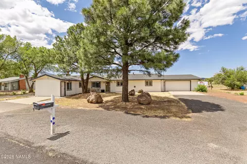 7965 E Gemini Dr, Flagstaff, AZ 86004 photo 2