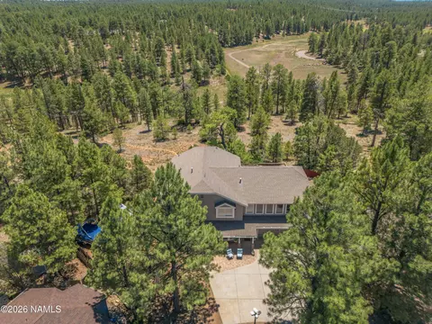 3990 E Kokopelli Ln, Flagstaff, AZ 86004
