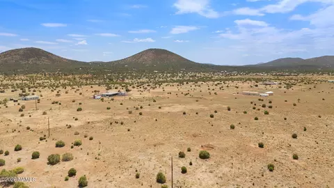 2500 E Hoctor Rd, Williams, AZ 86046 photo 2
