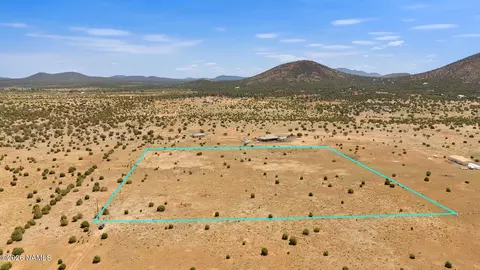 2500 E Hoctor Rd, Williams, AZ 86046 photo 3