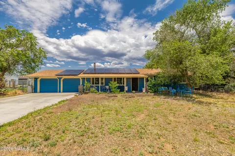 7697 Saturn Dr, Flagstaff, AZ 86004
