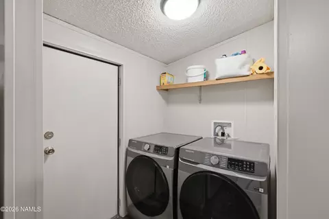 4779 E Lowell Dr, Flagstaff, AZ 86004 photo 8