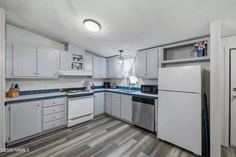 4779 E Lowell Dr, Flagstaff, AZ 86004 photo 7
