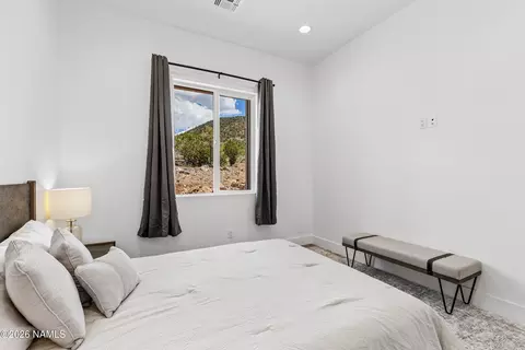 Bedroom - 2009 Bellavista Loop, Williams, AZ 86046 photo 8 of 9