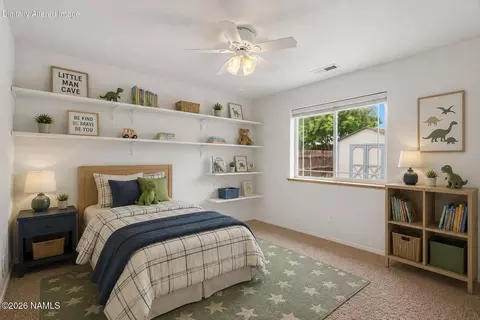 Bedroom - 6873 Eagle Crest Dr, Flagstaff, AZ 86004 photo 1 of 9