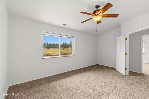 Bedroom - 6873 Eagle Crest Dr, Flagstaff, AZ 86004 photo 8 of 9