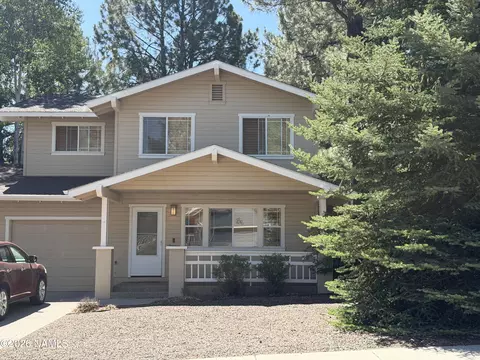 353 W Old Territory Trl, Flagstaff, AZ 86005
