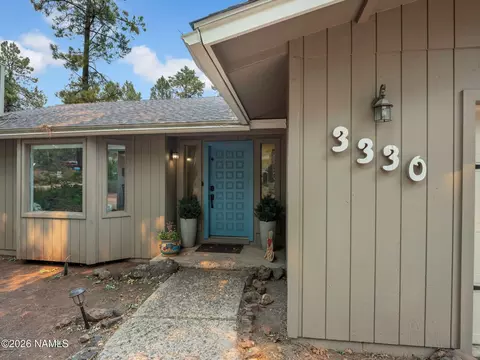 3330 S Moore Cir, Flagstaff, AZ 86005
