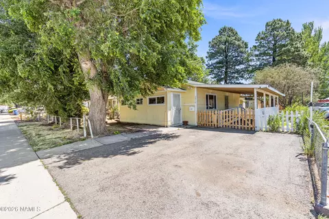 2316 N 3rd St, Flagstaff, AZ 86004