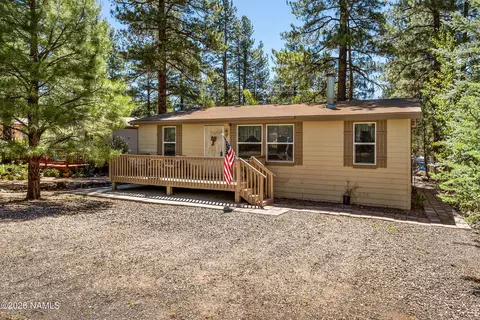 17135 S Poco Pl, Munds Park, AZ 86017