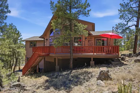 195 W Boulder Trl, Munds Park, AZ 86017