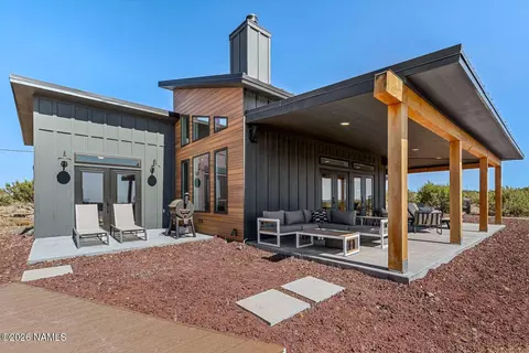 10204 S Cougar Ct, Williams, AZ 86046