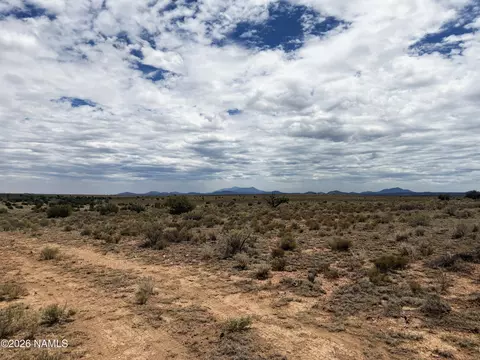 000 W Crystal View Rd, Williams, AZ 86046