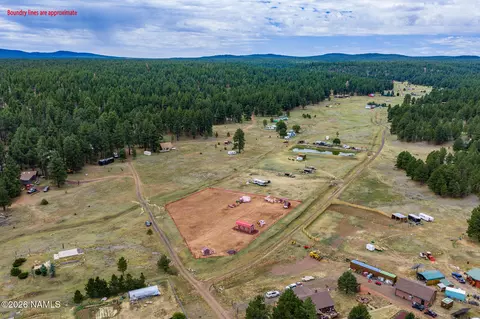5474 Stonehouse Dr, Flagstaff, AZ 86001
