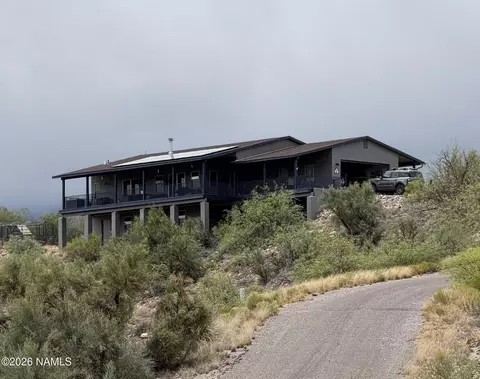301 New Venture Rd, Clarkdale, AZ 86324