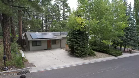 226 S Dunnam St, Flagstaff, AZ 86001