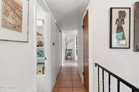 Entry Way - 801 E Crestview Ave, Flagstaff, AZ 86001 photo 2 of 2