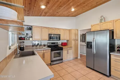 Kitchen - 801 E Crestview Ave, Flagstaff, AZ 86001 photo 1 of 3
