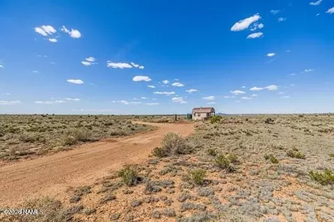 218 E Oriole Dr, Williams, AZ 86046 photo 14