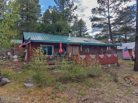 220 Lake View Dr, Mormon Lake, AZ 86038