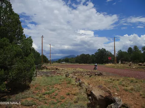 1237 E Alimos Way, Williams, AZ 86046 photo 15