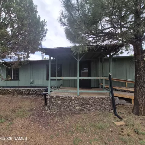Exterior - 1112 E Tamarack St, Williams, AZ 86046 photo 1 of 9