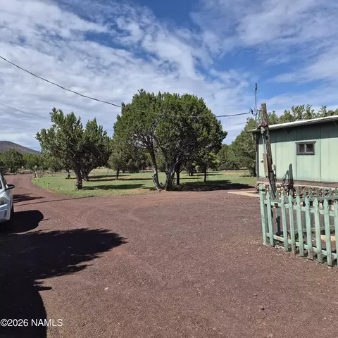 Exterior - 1112 E Tamarack St, Williams, AZ 86046 photo 4 of 9