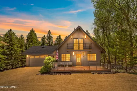 17280 Grizzly Rdg, Munds Park, AZ 86017