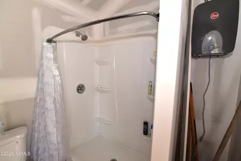 1411 E Tamarack St, Williams, AZ 86046 photo 7