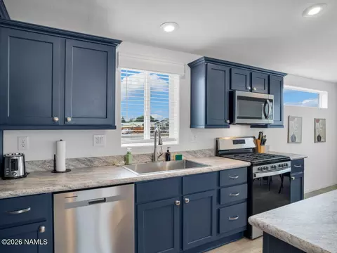 293 Pinecrest Trl, Williams, AZ 86046 photo 5