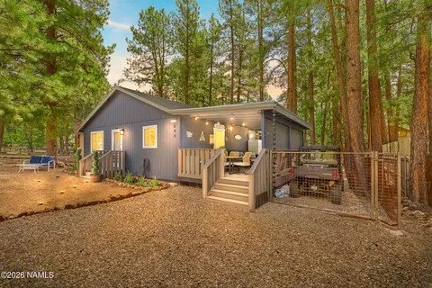 865 E Hillside Dr, Munds Park, AZ 86017